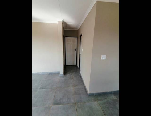 2 BEDROOM HOUSE FOR SALE IN SELCOURT